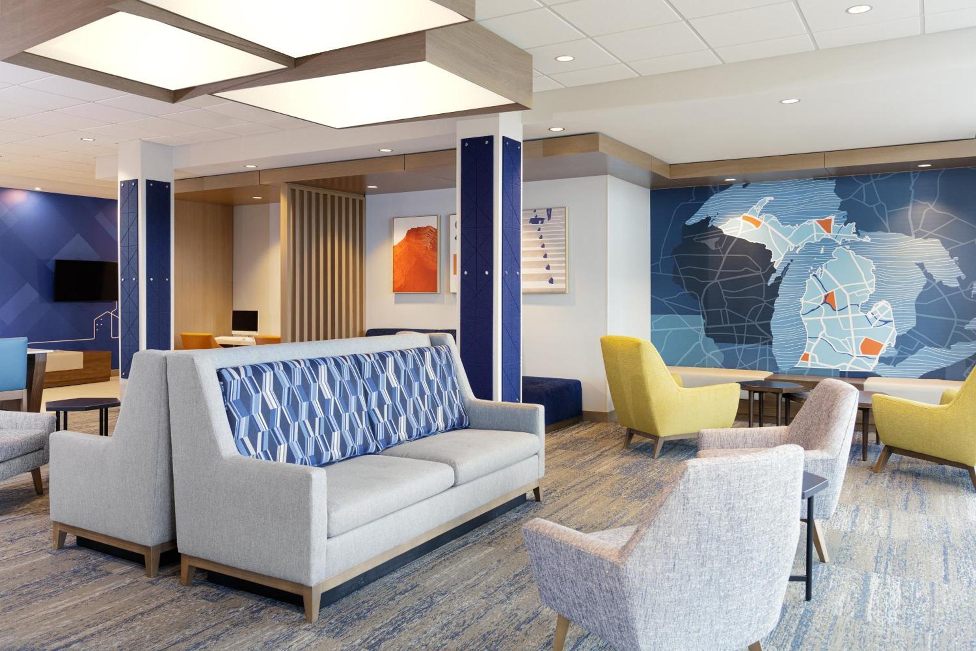 Holiday Inn Express Dallas Market Center By Ihg Екстериор снимка